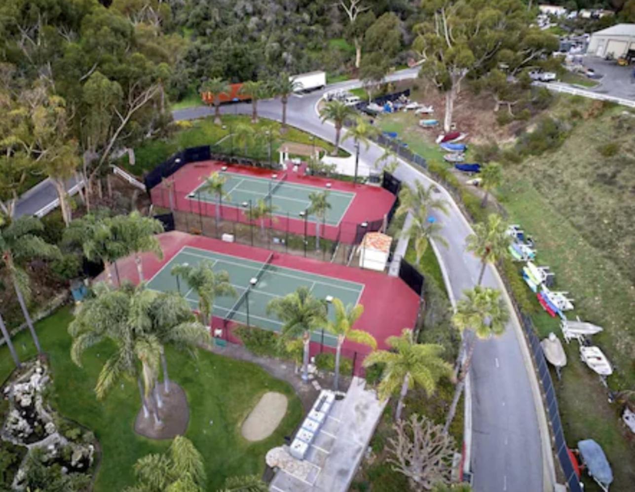 Catalina Island Getaway With 6 Seat Golf Cart Ac Apartment Avalon Bagian luar foto