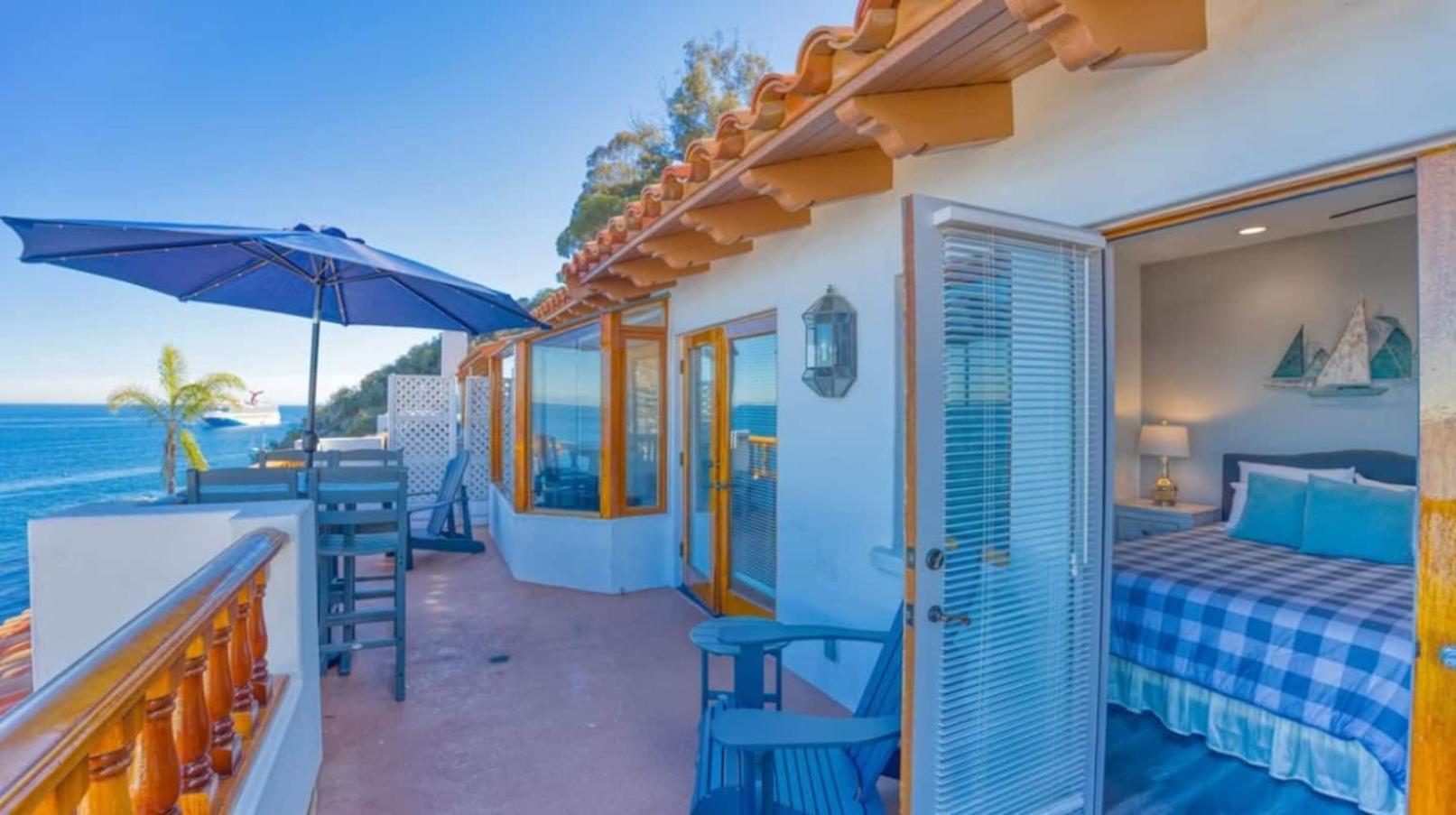 Catalina Island Getaway With 6 Seat Golf Cart Ac Apartment Avalon Bagian luar foto